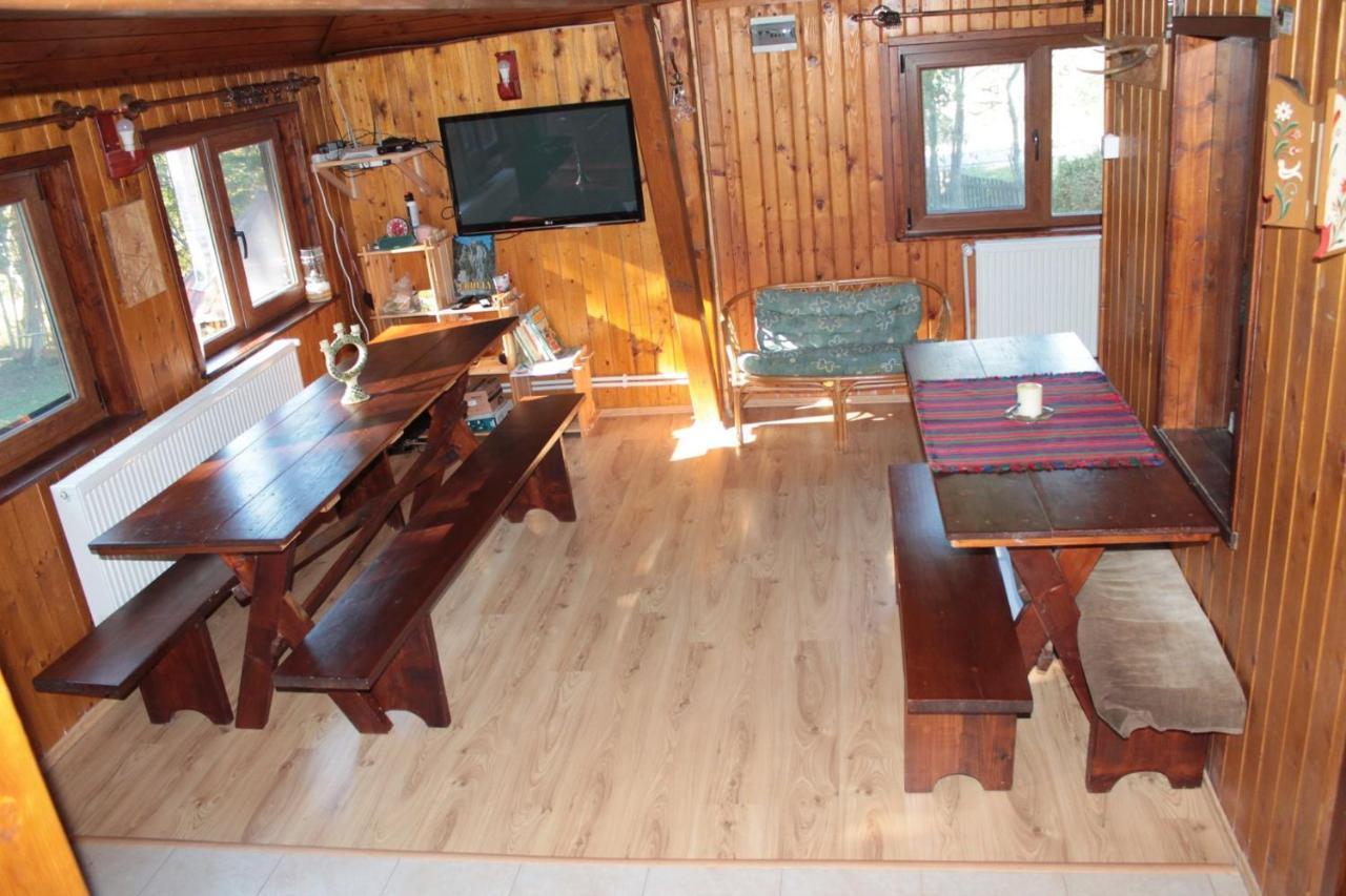 Patakvoelgye Vendeghaz Villa Izvoare  Bagian luar foto