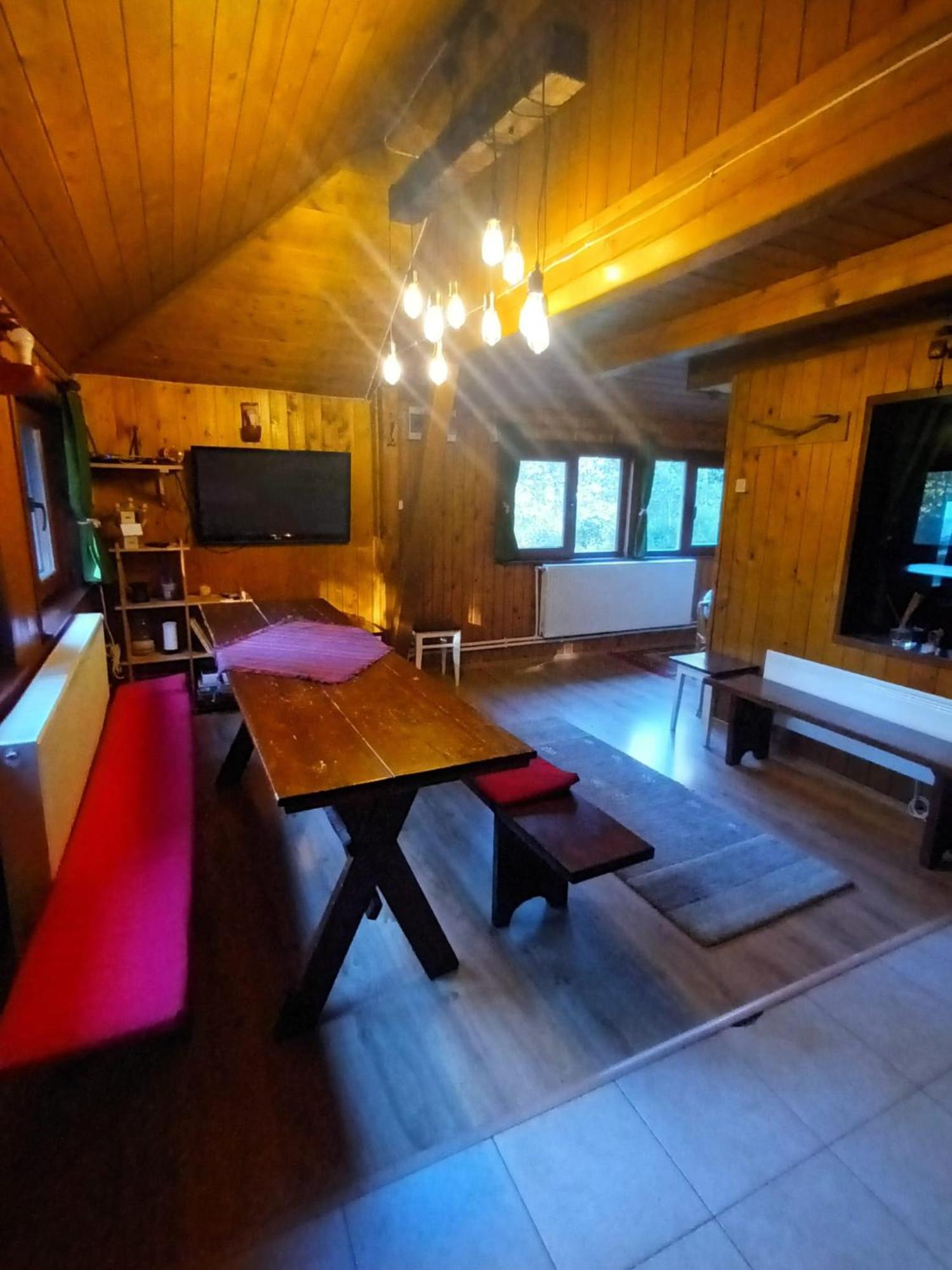 Patakvoelgye Vendeghaz Villa Izvoare  Bagian luar foto