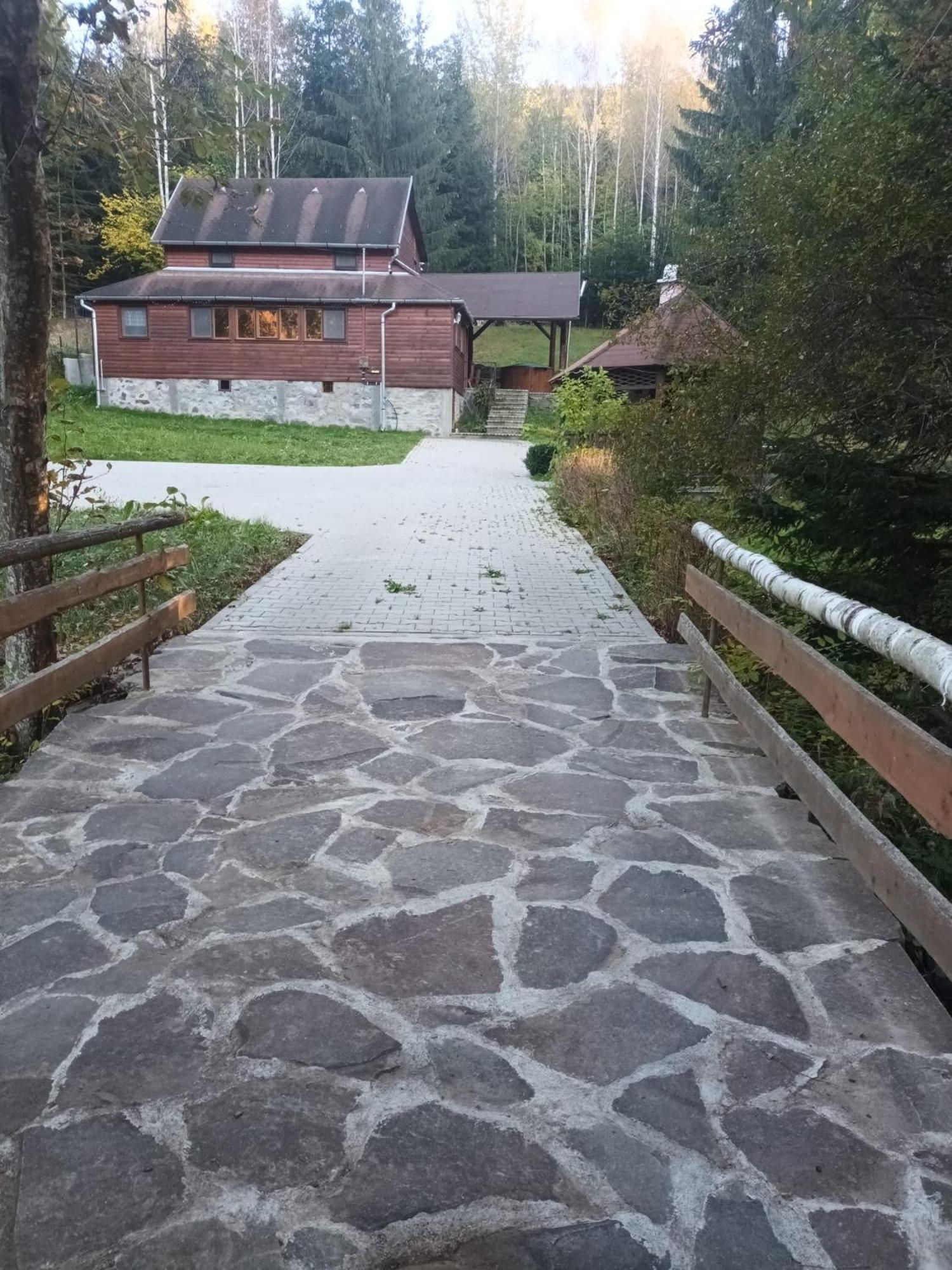 Patakvoelgye Vendeghaz Villa Izvoare  Bagian luar foto